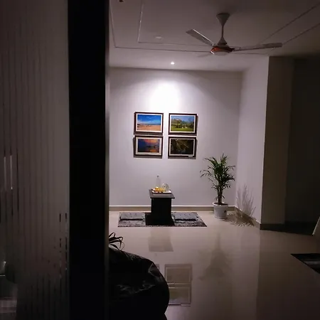 Saya'S Abode - Railview Suites Tezpur Exterior photo