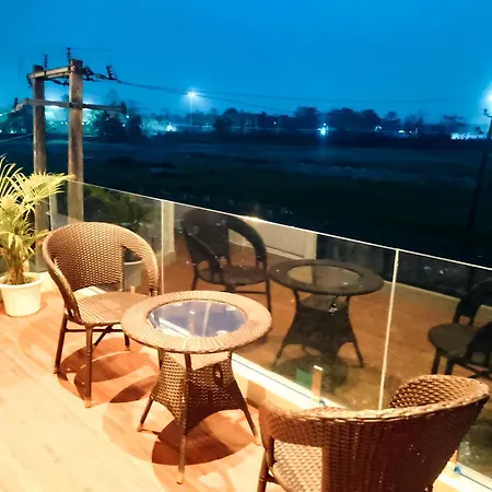 Saya'S Abode - Railview Suites Tezpur Exterior photo