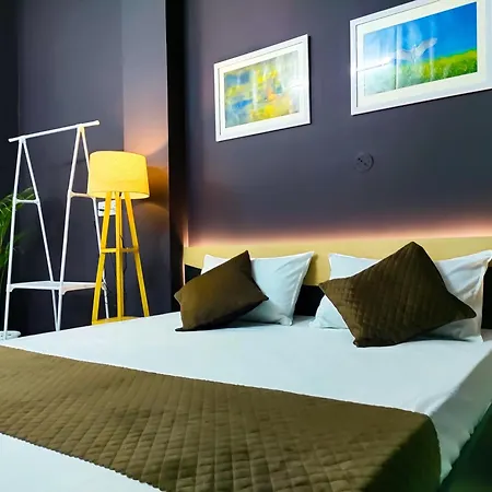 Saya'S Abode - Railview Suites Tezpur Exterior photo