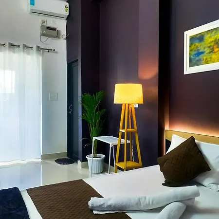 Saya'S Abode - Railview Suites Tezpur Exterior photo