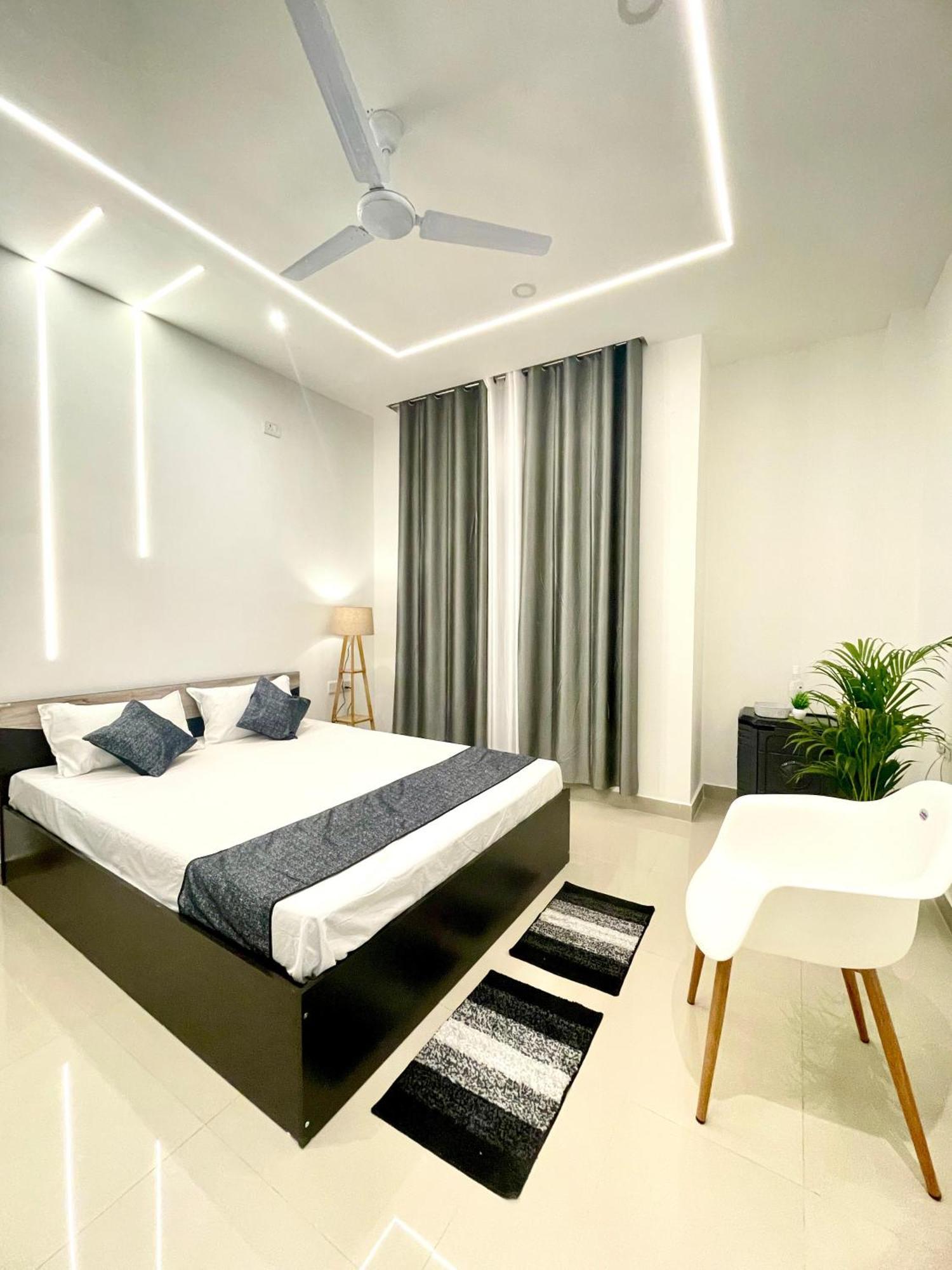 Saya's Abode - Railview Apartment